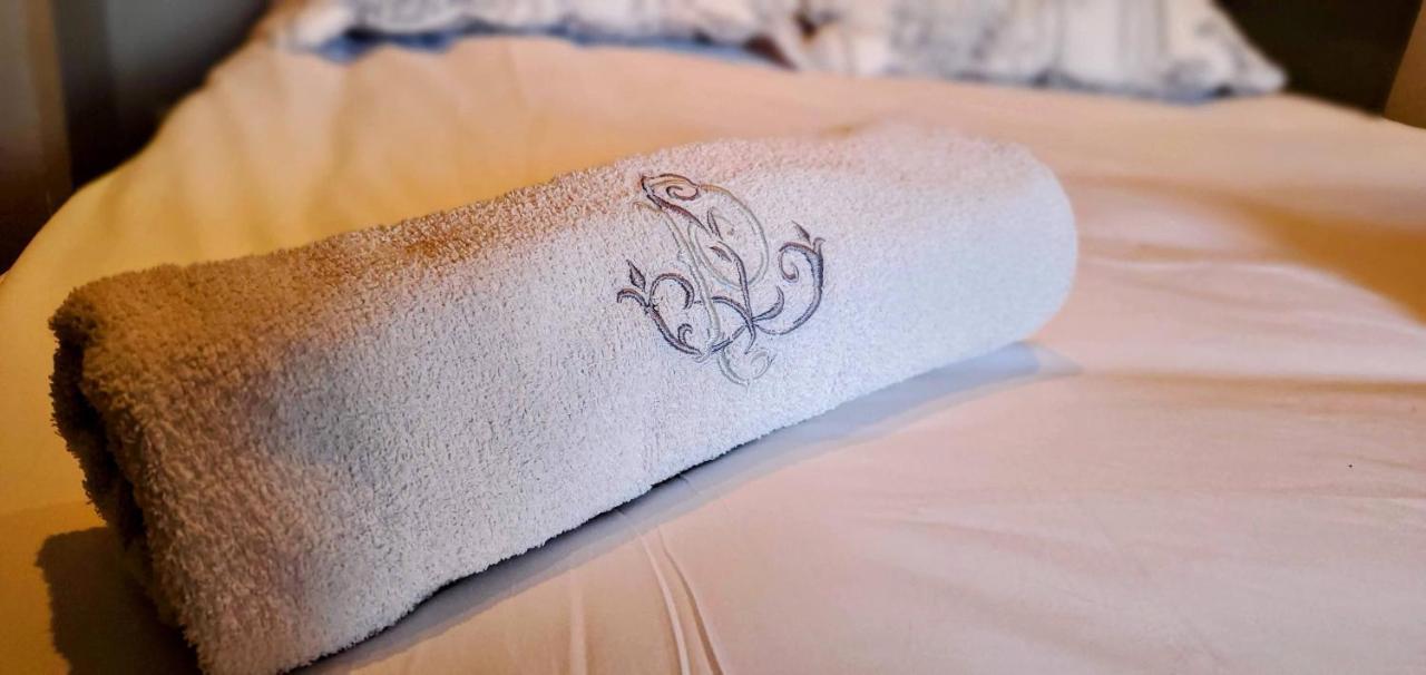 Bed and Breakfast Le Sequoia Velles  Esterno foto