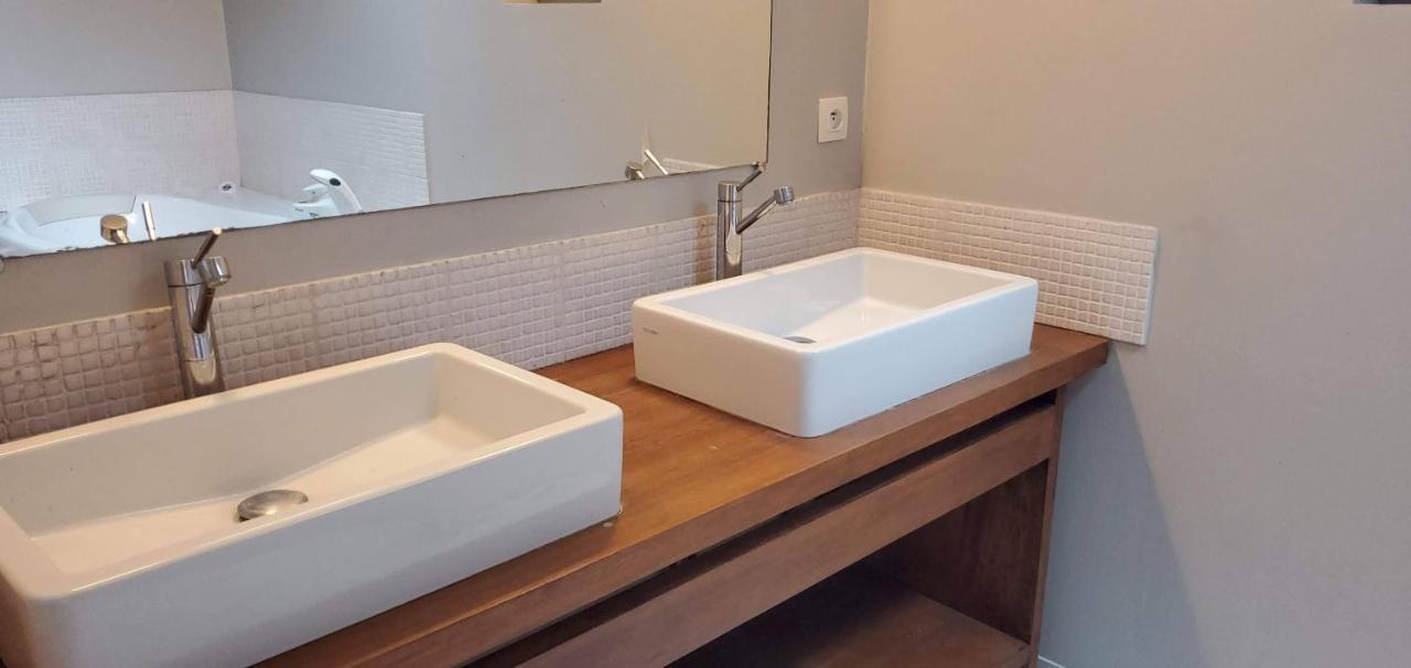 Bed and Breakfast Le Sequoia Velles  Esterno foto